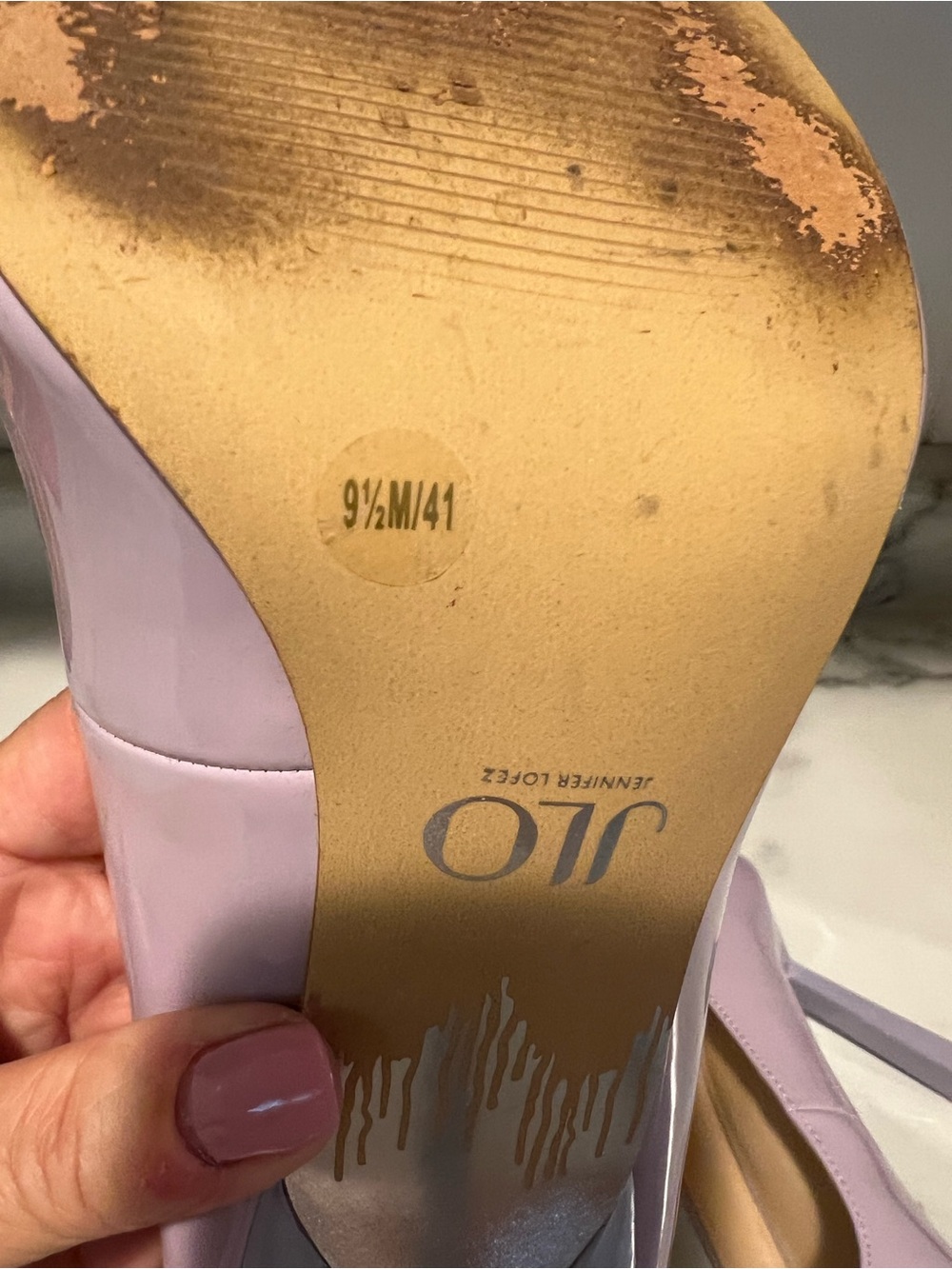 Jennifer Lopez Lavender Patent Pointed Pumps-9.5 - Picture 4 of 4